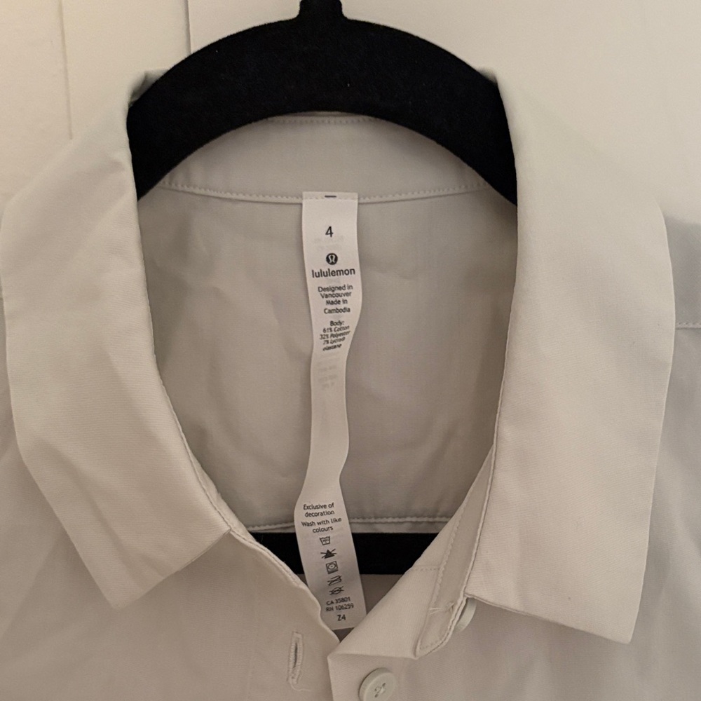 lululemon athletica Light Gray Button-Down Shirt - Picture 2 of 5